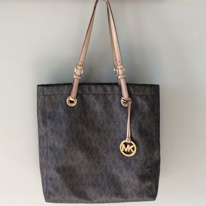 Michael Kors Tote